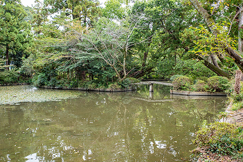 阿自岐神社庭園