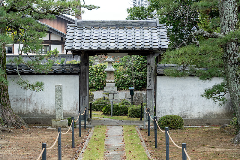 山門