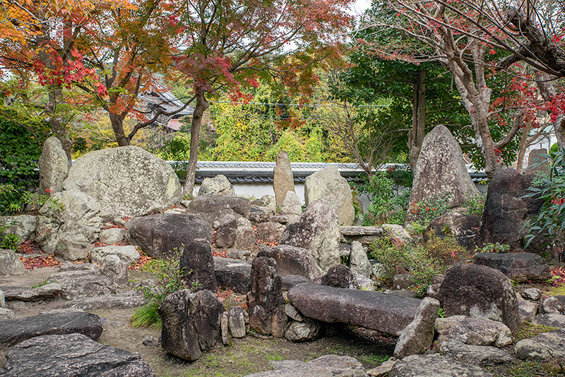 枯地式枯山水庭園