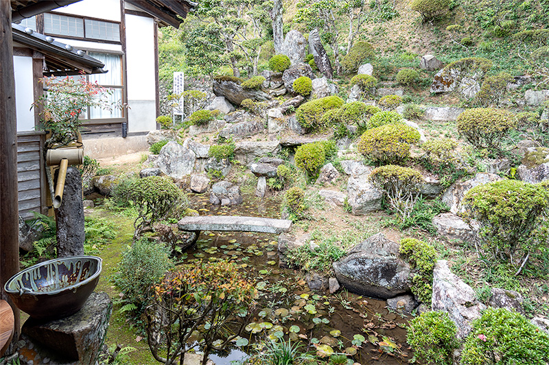 方丈裏庭　池泉庭園