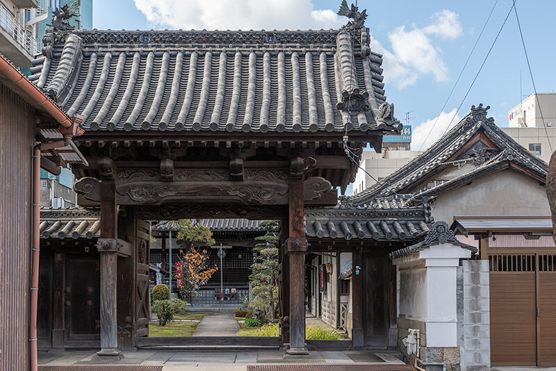 妙法寺　山門