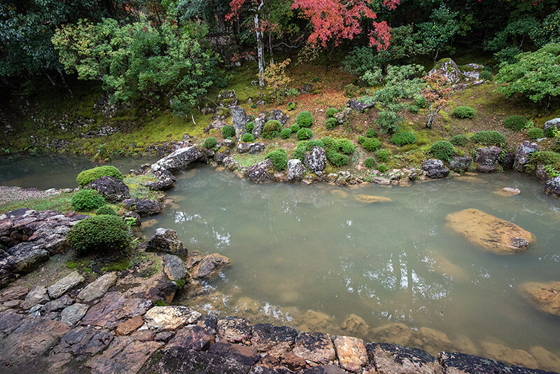 鶴亀庭園