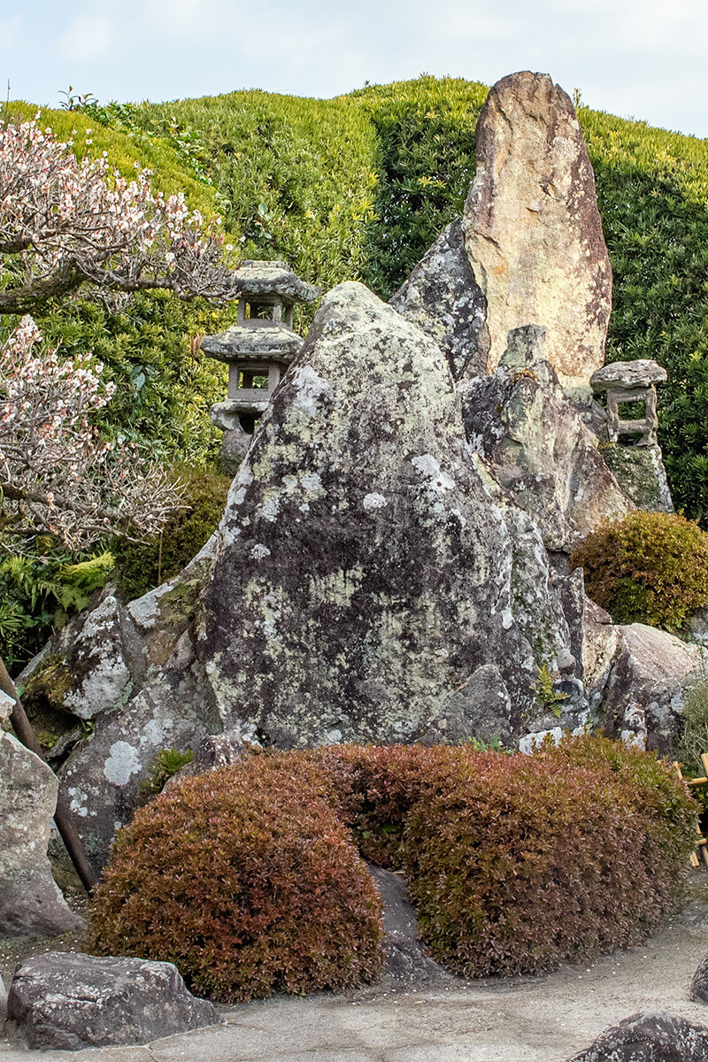 枯滝石組
