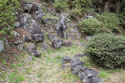 伝嗣院