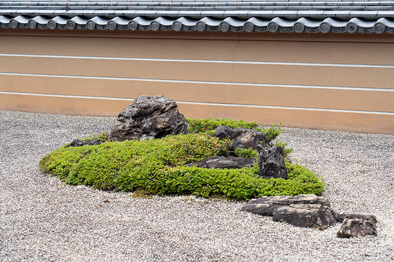 7つの石