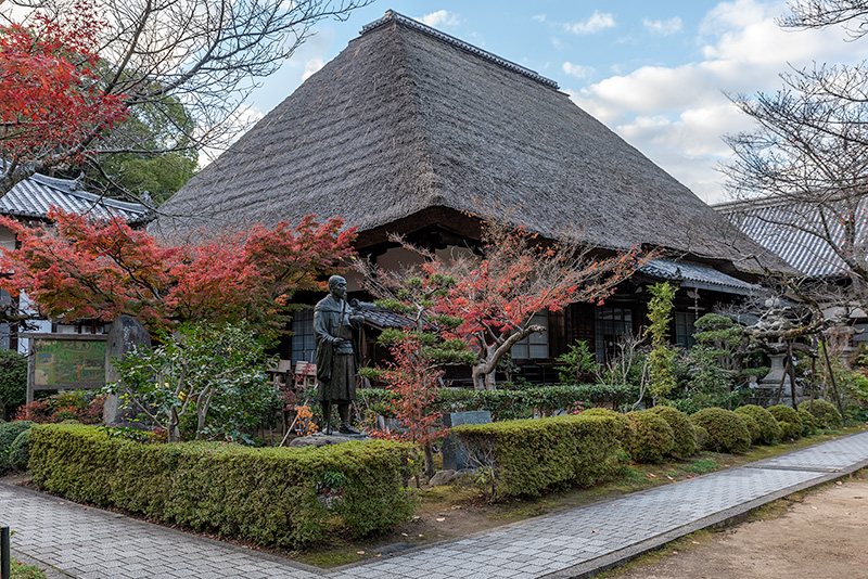 円通寺本堂を望む