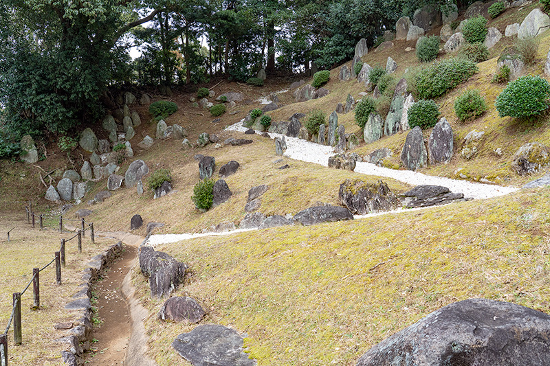 旧円融寺庭園　東部