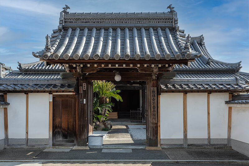 不動院　山門