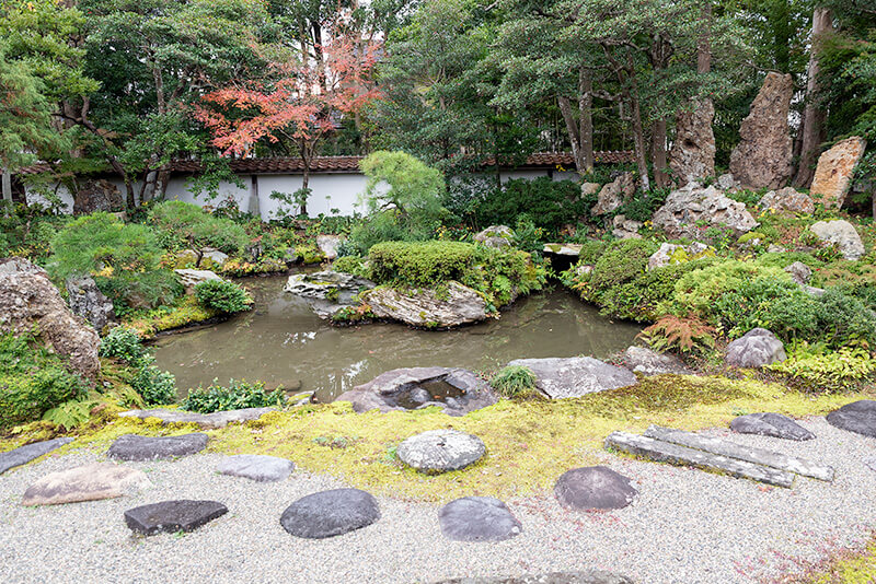深田氏庭園全景