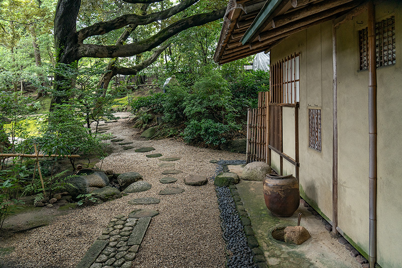 茶室「知足庵（ちそくあん）」