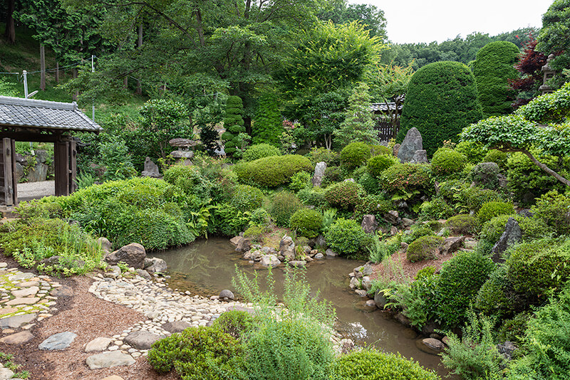 豊泉寺庭園