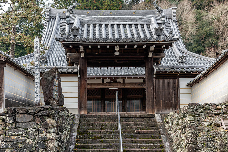 願行寺　山門
