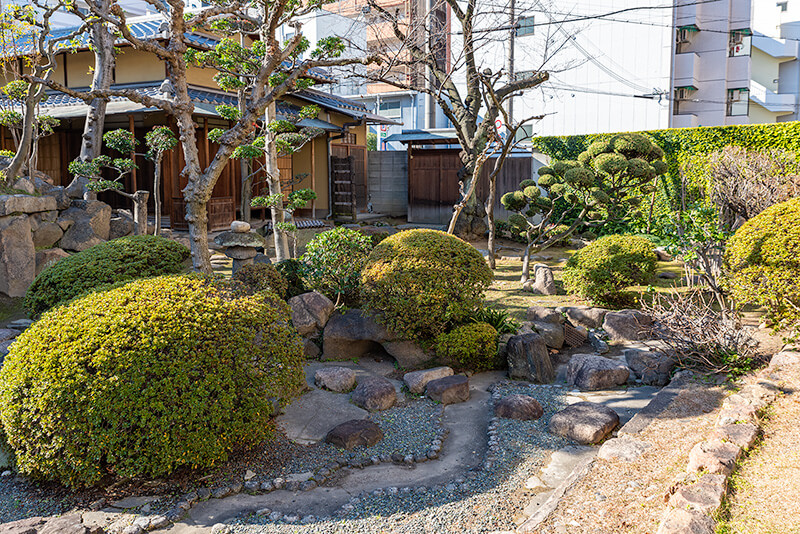 願泉寺庭園