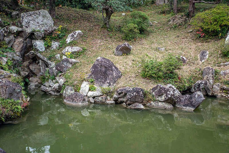 亀出島