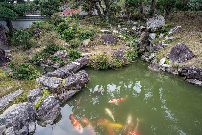 自然石による橋