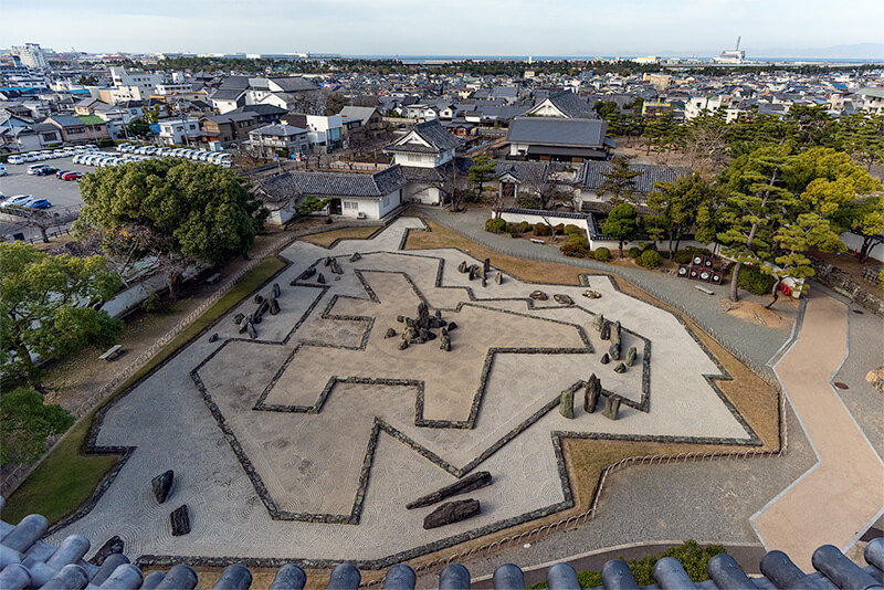 八陣の庭