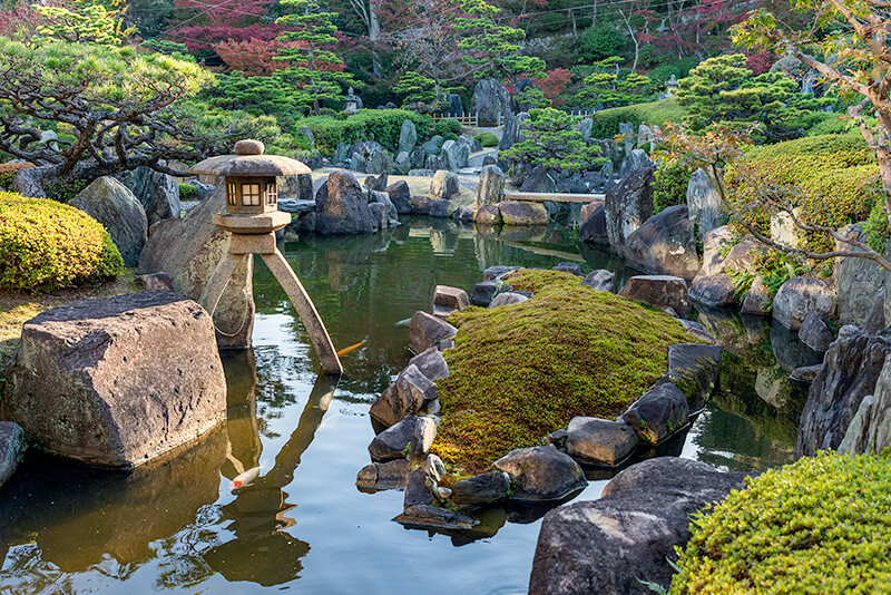 聚花山の庭 方丈島