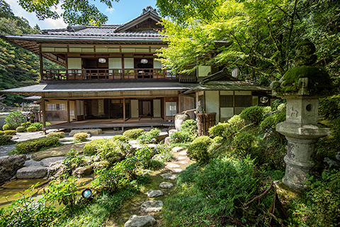 旧堀氏庭園（楽山荘）