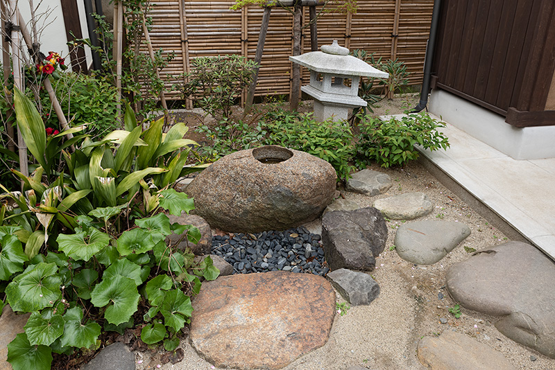 蹲踞（つくばい）