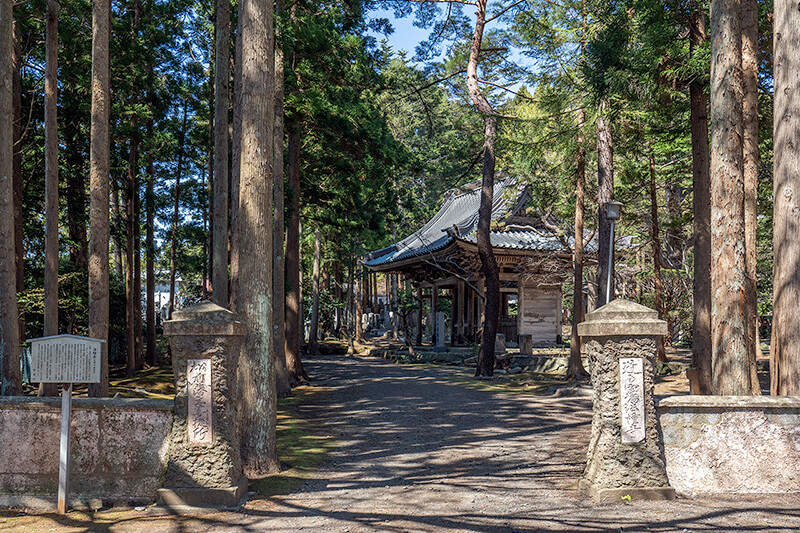 法幢寺山門