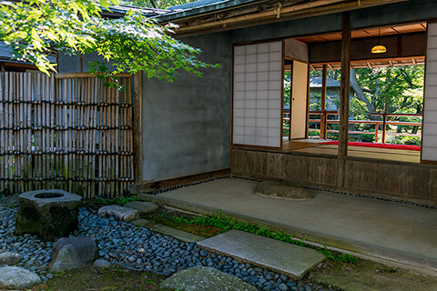 市島邸