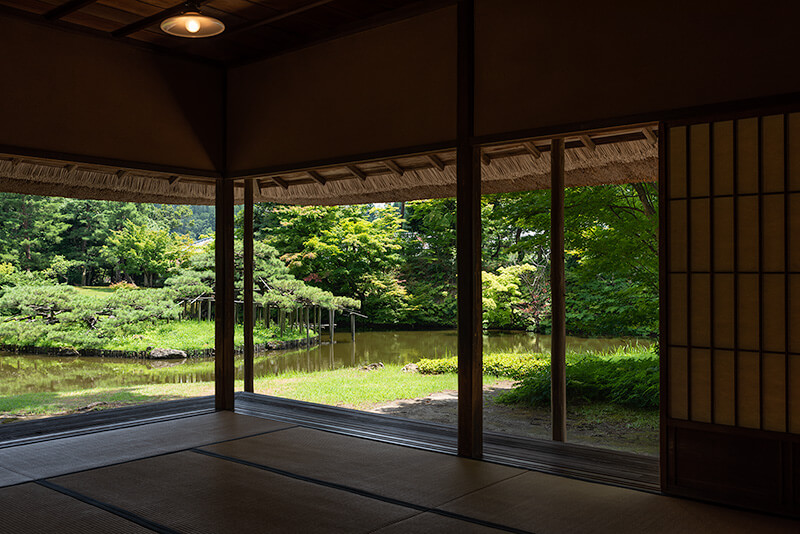 五十公野御茶屋の額縁庭園