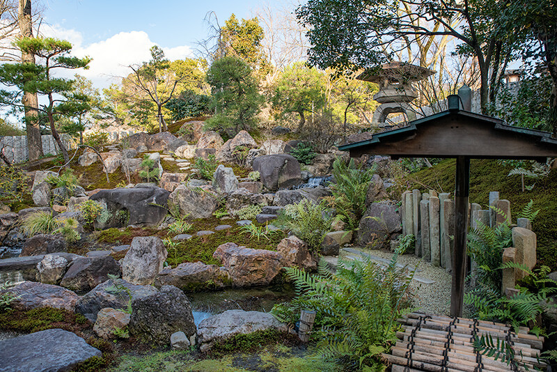 東庭園