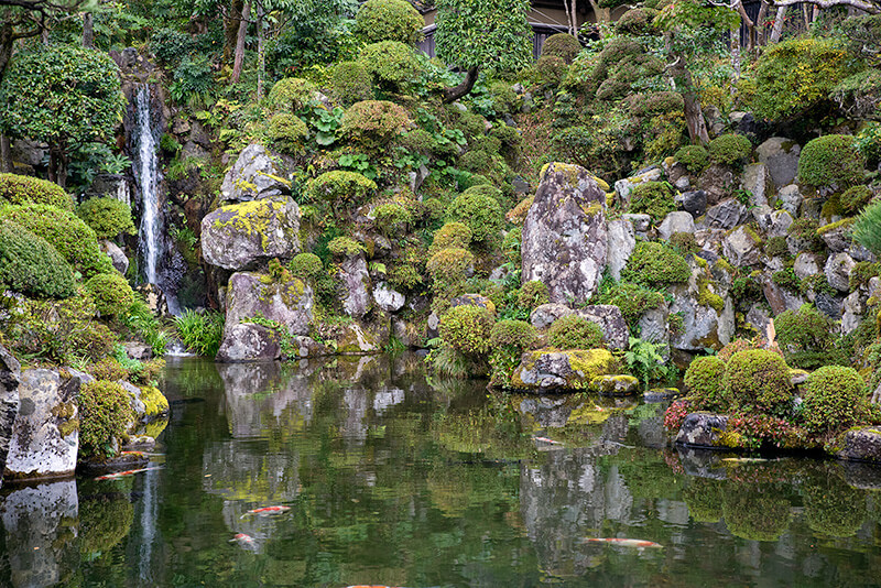 石谷氏庭園　池泉庭園