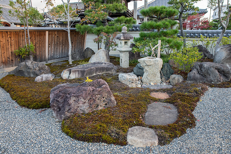 池泉回遊式庭園