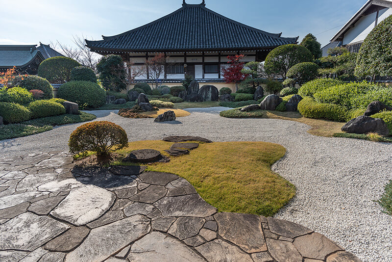 準平庭式枯山水