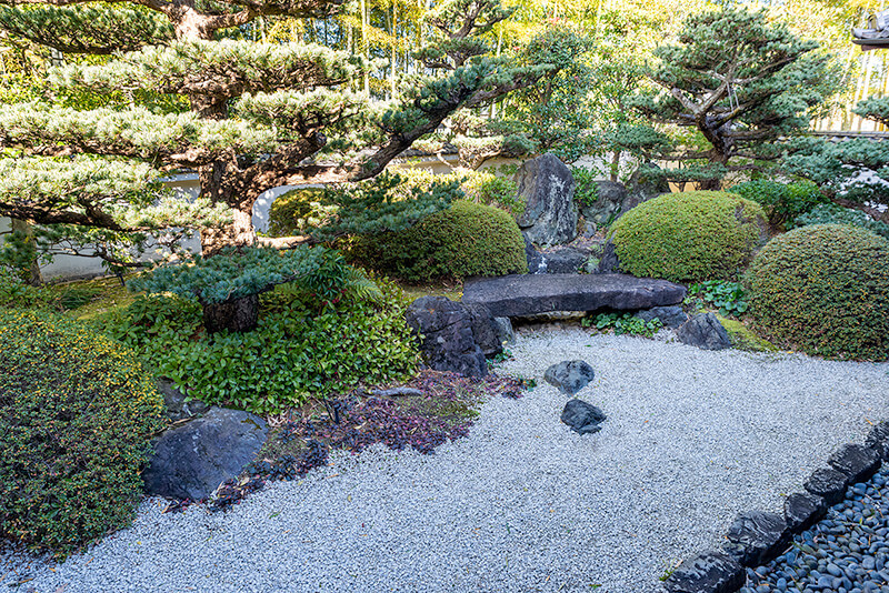 一休寺の北庭をリスペクトして作庭