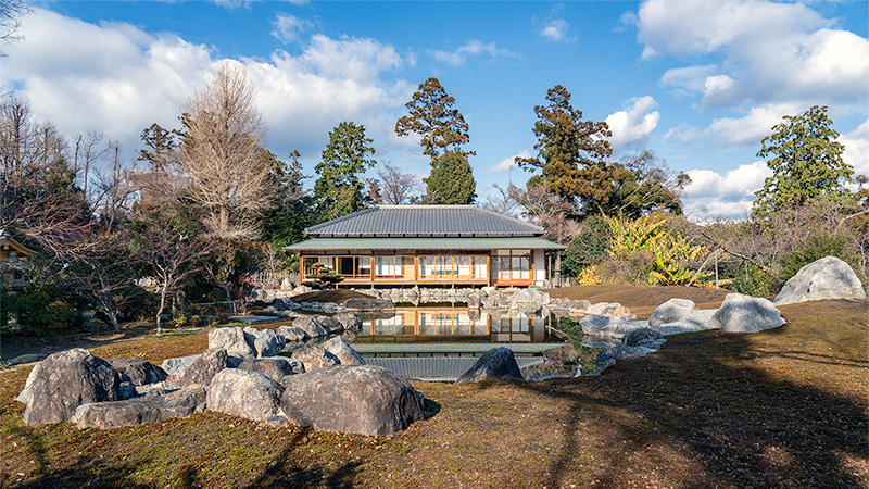 池泉回遊式庭園