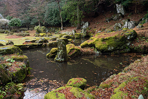 旧亀石坊庭園