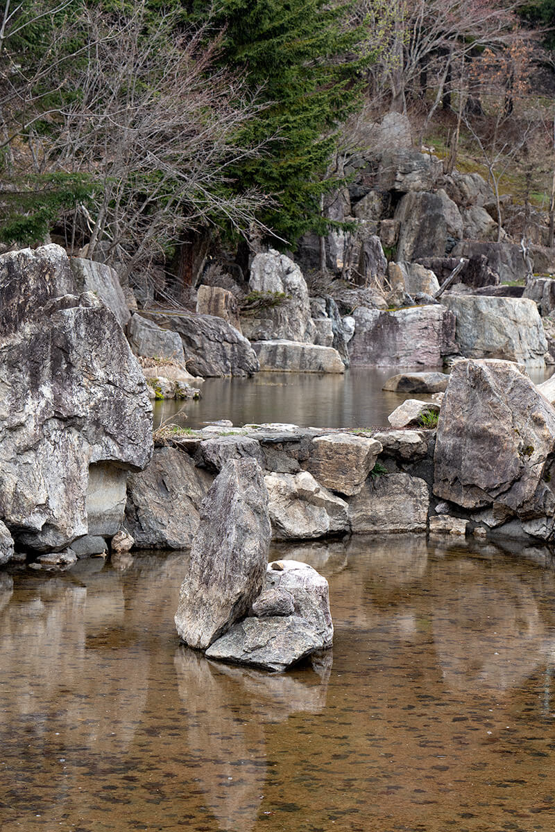 鶴島のような岩島
