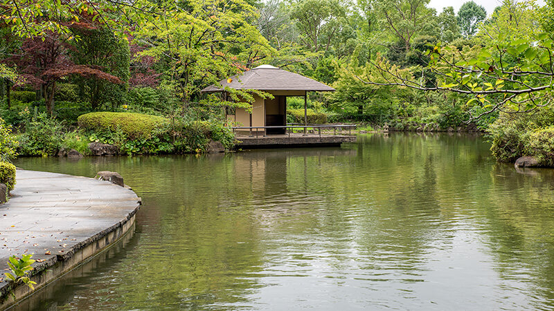 池泉回遊式庭園