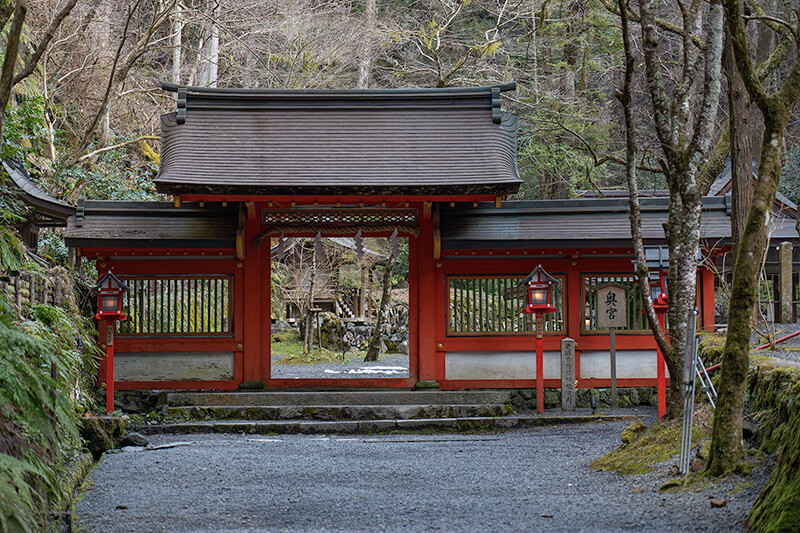 貴船神社創建地とされる奥宮