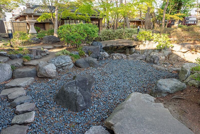 コンパクトな庭園