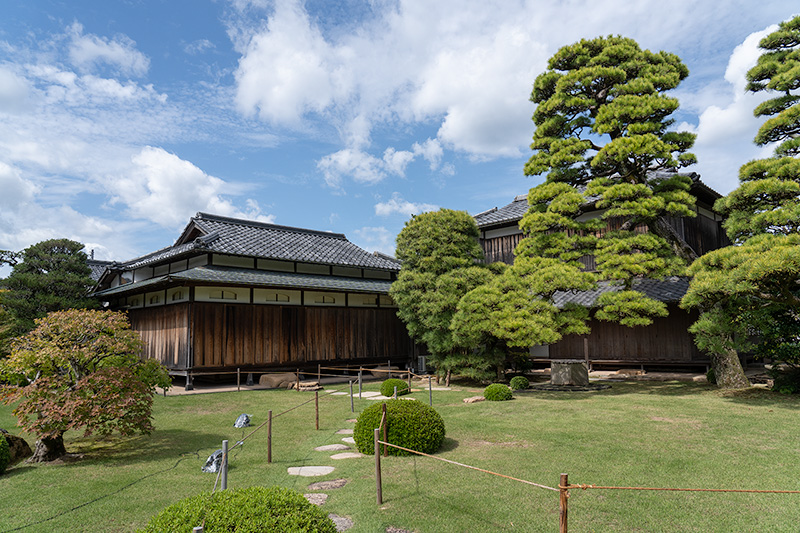 新庭庭園