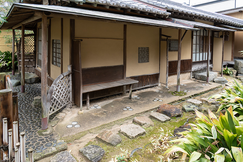 拈華庵の露地