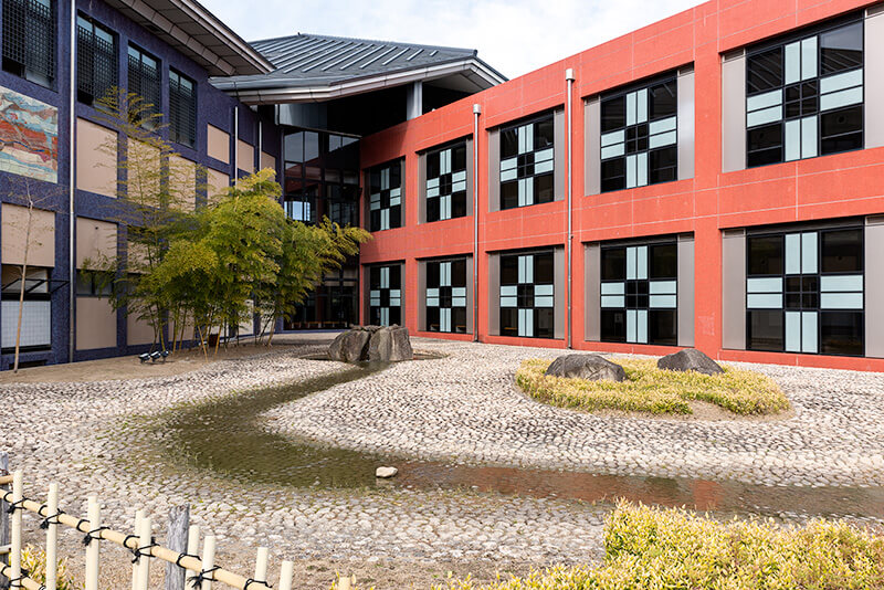 岸和田市総合体育館　日本庭園