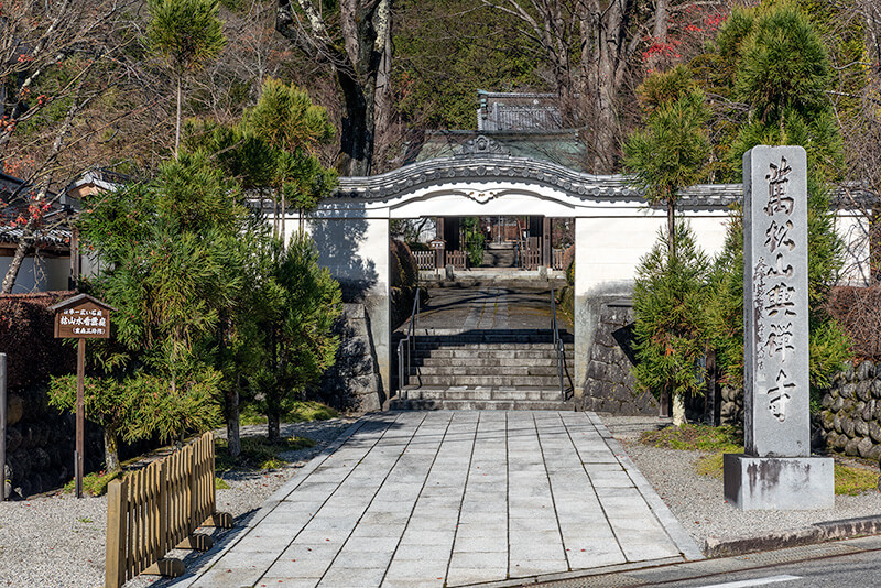 興禅寺　山門