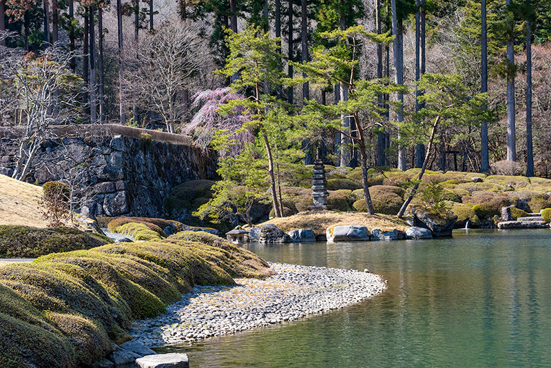 洲浜と亀島