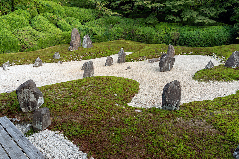 光明院　波心庭
