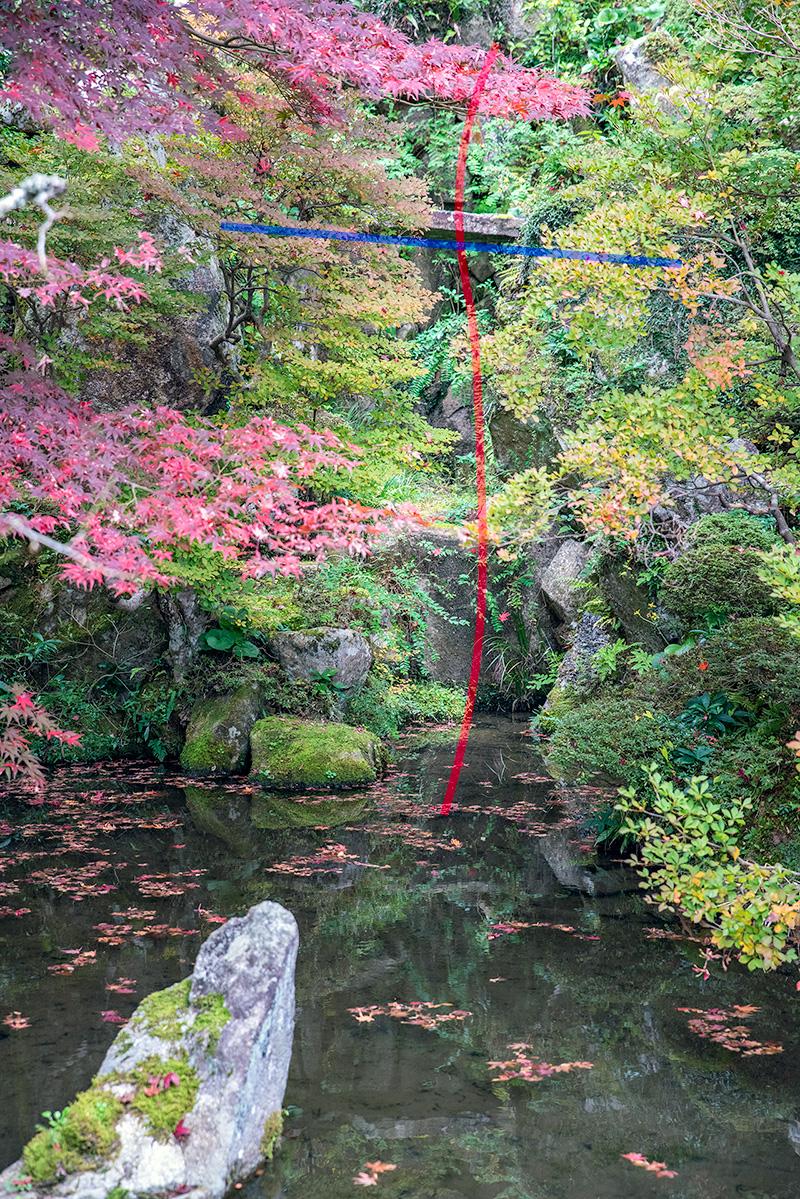 玉澗流の枯滝石組（明寿院　北庭）