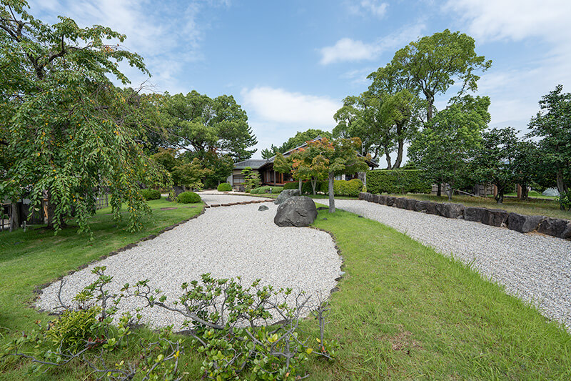 二重の堀跡
