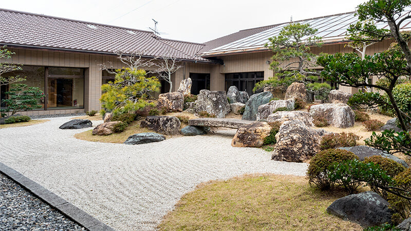 中根庭園を研究する会