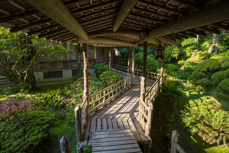 光久寺の渡り廊下