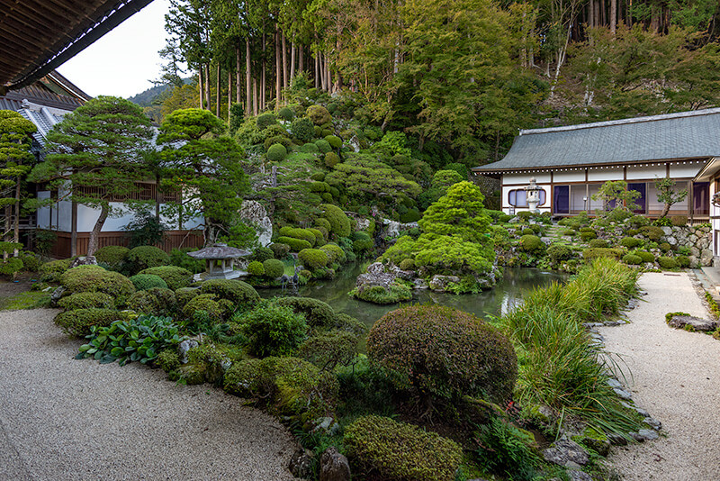 久遠寺　古庭園