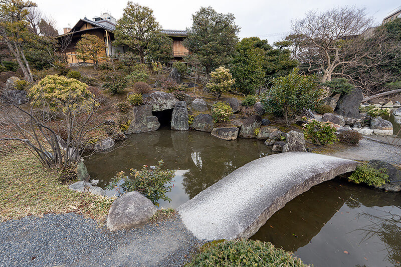 入江のような地割り