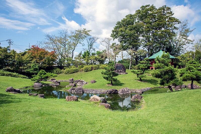 曲水庭園